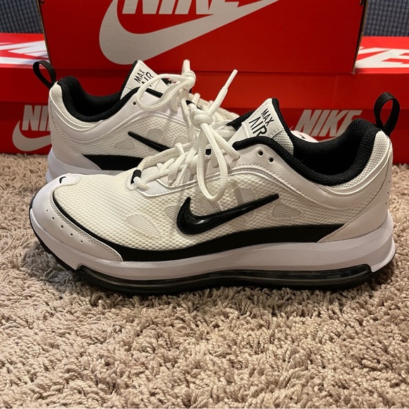 EUC Nike Air Max AP - Picture 11 of 16